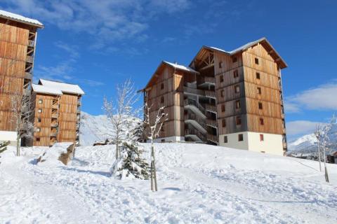 La résidence "Les Chalets SuperD" à Superdévoluy, Agence Réservation en Dévoluy, Dévoluy, Hautes-Alpes